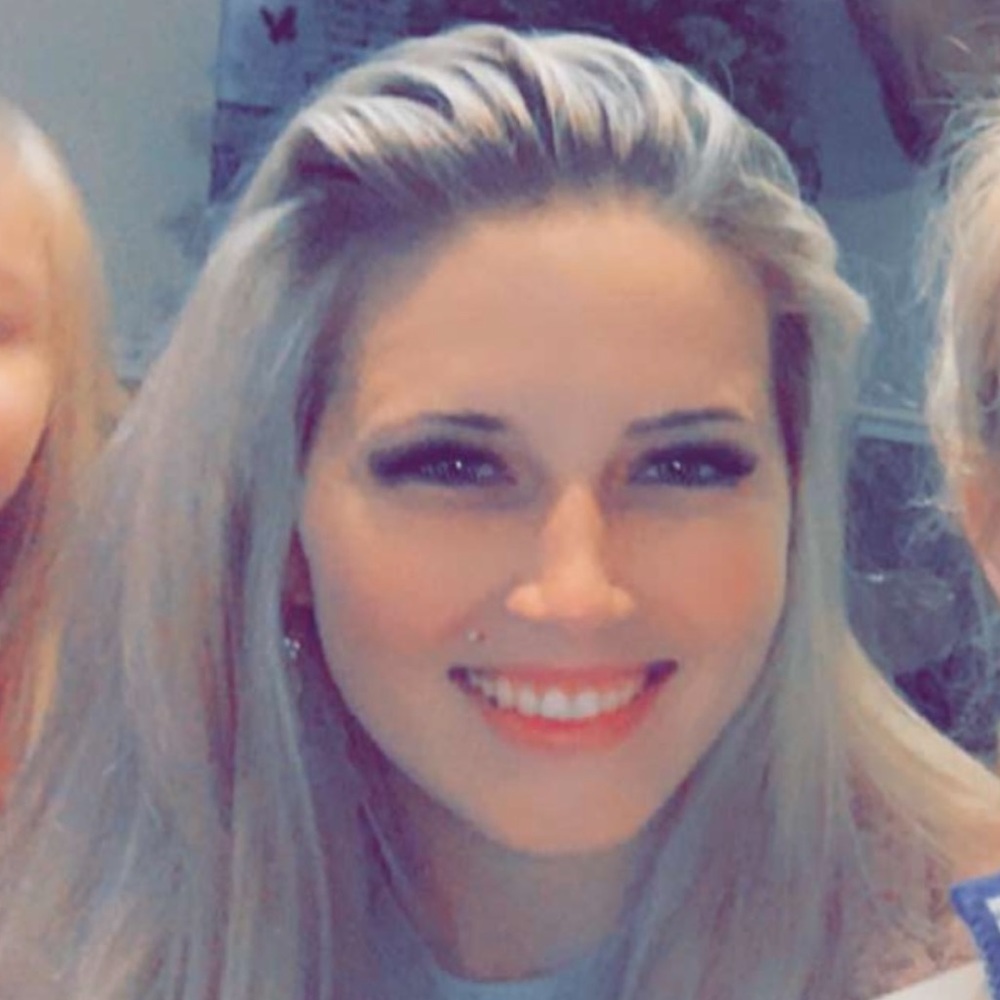 Meet your Posher, Ashley